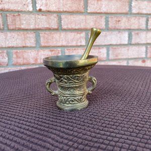 Vintage Brass Kitchen Décor Spice Grinder